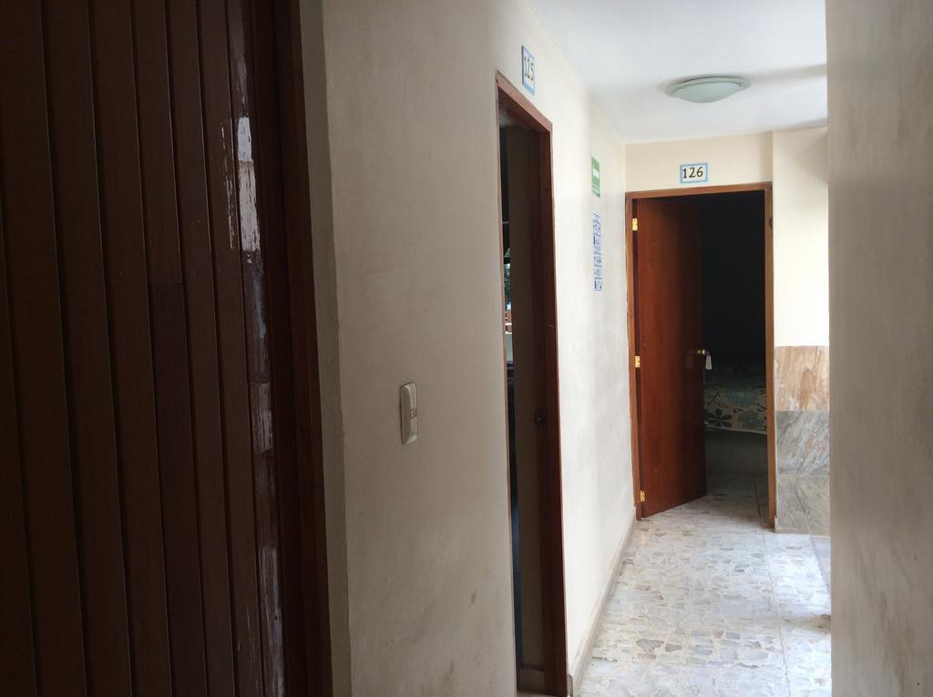 Hotel Juros 卡特马科 外观 照片